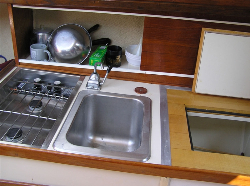 s/v Eros galley