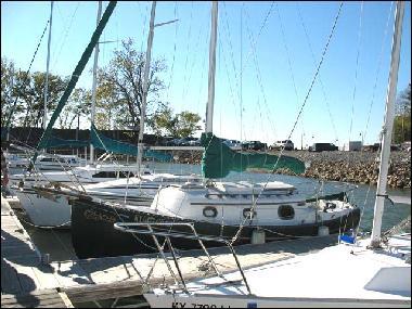 Cats Paw ready for sailing on Kentucky Lake.